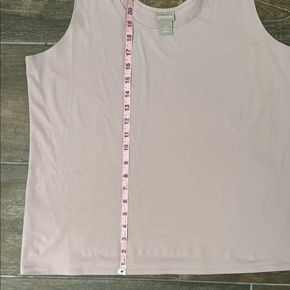 Chico's light purple/mauve Tank Top with Scoop Neck - Picture 3 of 4